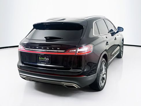 Used 2022 Lincoln Nautilus Reserve w/ Equipment Group 201A image 9