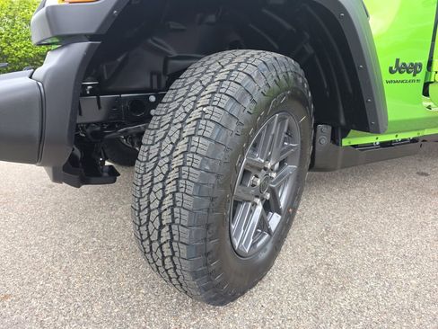 New 2026 Jeep Wrangler Unlimited Sport AWD/4WD image 30