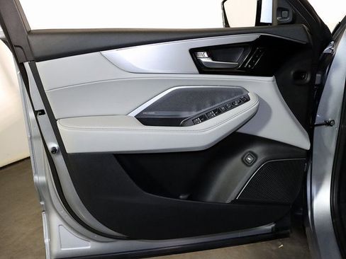 Certified 2026 Acura MDX w/ Technology Package image 25