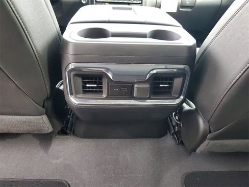 Used 2022 Chevrolet Silverado 1500 LTZ w/ LTZ Premium Package image 12