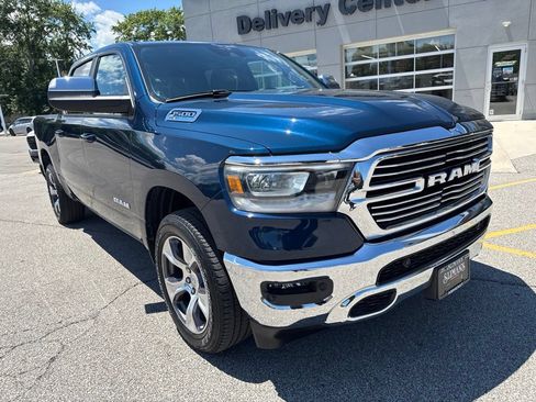 Used 2023 RAM 1500 Laramie AWD/4WD image 15