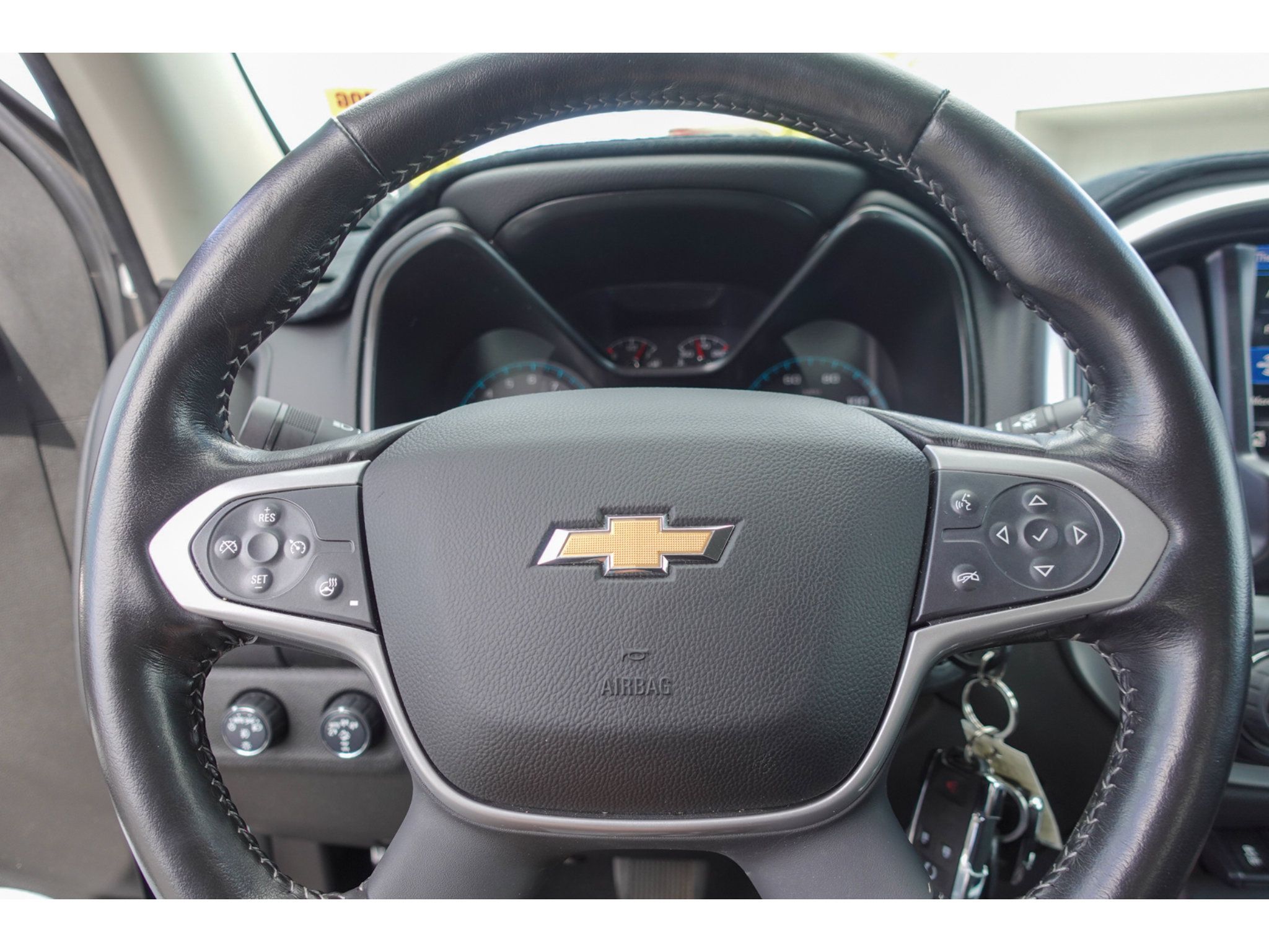 Used 2022 Chevrolet Colorado ZR2 w/ Colorado ZR2 Bison Edition AWD/4WD image 13