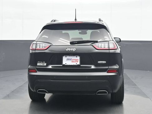 Used 2022 Jeep Cherokee Latitude Lux w/ Sun & Sound Group AWD/4WD image 5