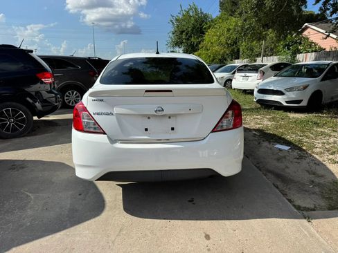Used 2017 Nissan Versa S Plus FWD image 7