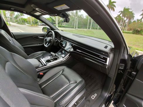 Used 2019 Audi Q8 Premium Plus AWD/4WD image 41