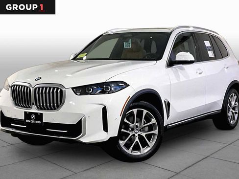 Used 2024 BMW X5 xDrive40i w/ Premium Package AWD/4WD image 1