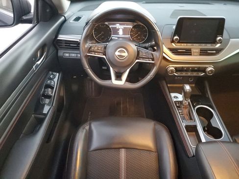 Used 2023 Nissan Altima 2.5 SR image 13