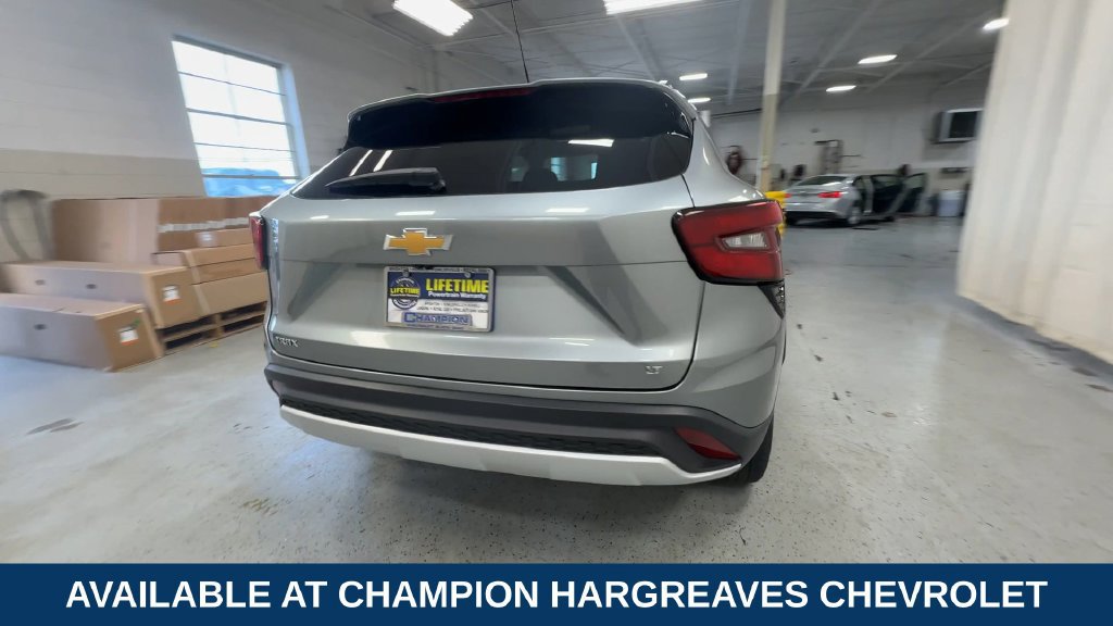 Certified 2024 Chevrolet Trax LT FWD image 10