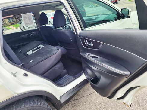Used 2016 Nissan Rogue SV w/ SV Premium Package AWD/4WD image 20