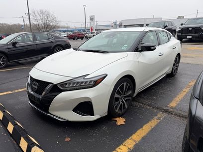Used 2023 Nissan Maxima SV w/ Floor Mat Group