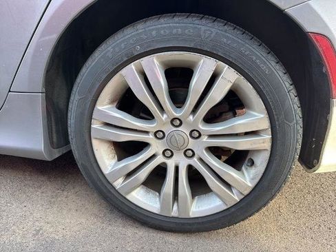 Used 2015 Chrysler 200 Limited w/ Convenience Group image 15