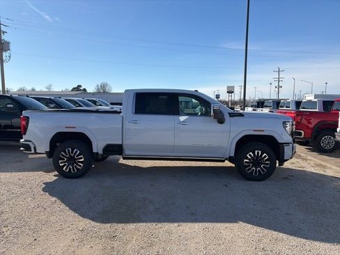 New 2026 GMC Sierra 2500 Denali Ultimate image 7