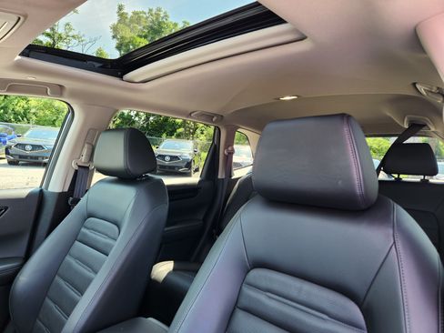 Used 2025 Honda CR-V EX-L image 12