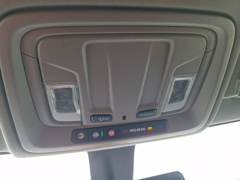 Used 2020 Chevrolet Silverado 1500 Custom w/ Infotainment Package RWD image 27