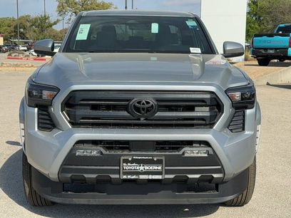 New 2026 Toyota Tacoma SR5