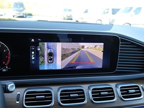 Certified 2025 Mercedes-Benz GLE 350 4MATIC image 25