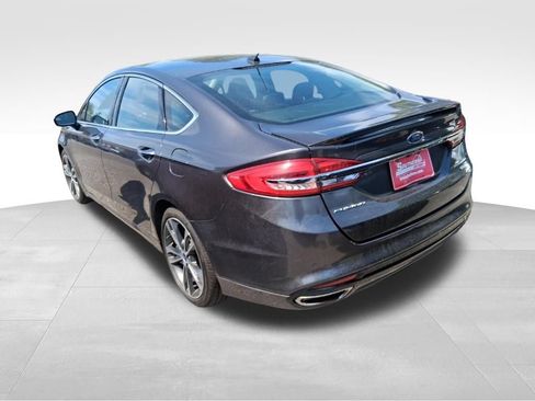 Used 2017 Ford Fusion Titanium FWD image 4