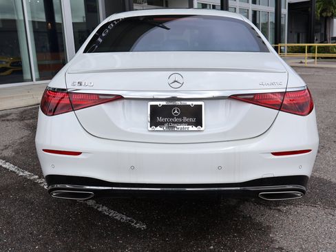 New 2025 Mercedes-Benz S 580 4MATIC Sedan image 9