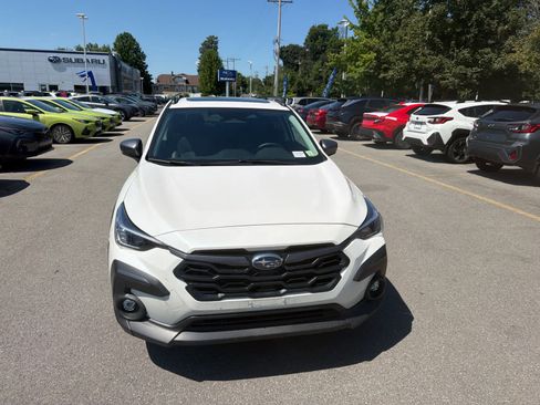 Used 2025 Subaru Crosstrek 2.5i Limited AWD/4WD image 13