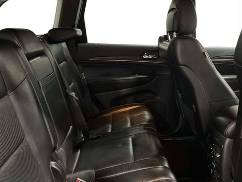 Used 2021 Jeep Grand Cherokee Limited AWD/4WD image 22