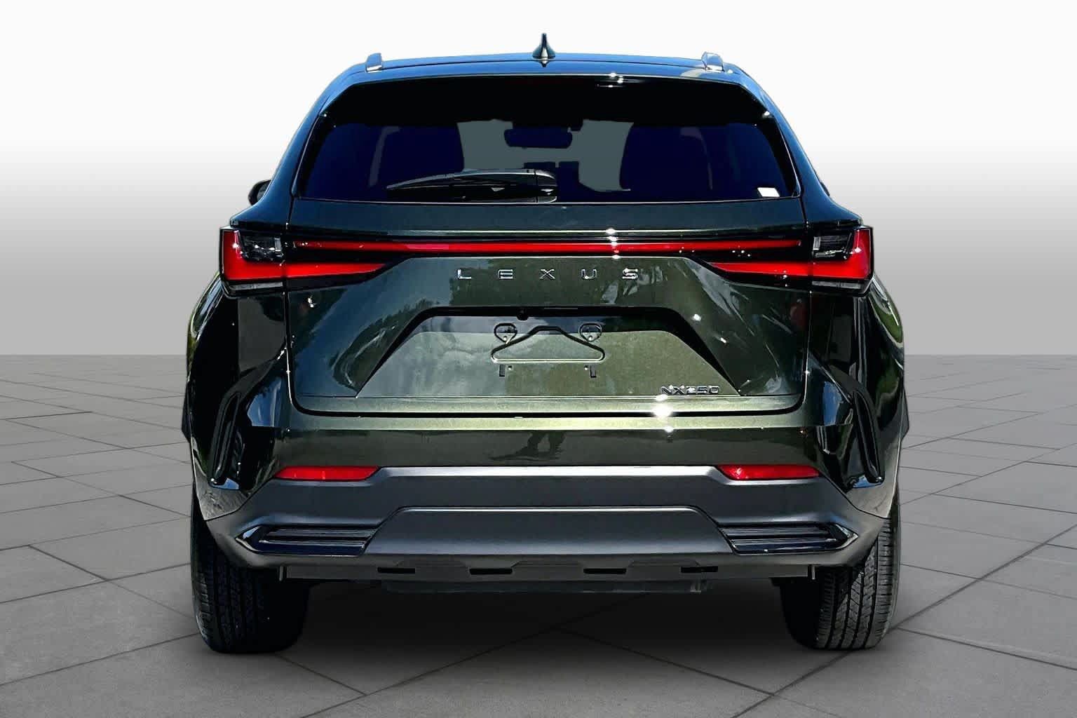 Used 2024 Lexus NX 250 FWD w/ Towing Package (2000 Lbs) image 5