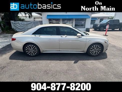 Used 2017 Lincoln Continental Select FWD image 7