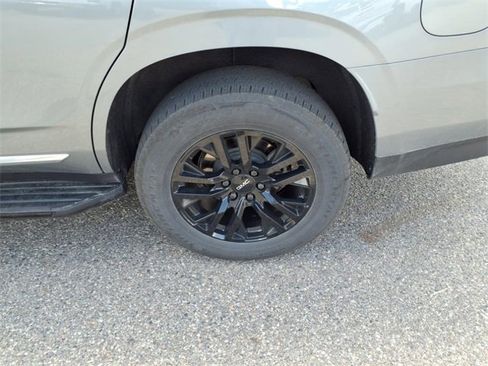 Used 2023 GMC Yukon Denali image 21