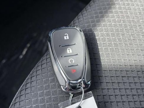 Used 2023 Chevrolet TrailBlazer RS w/ Convenience Package image 29