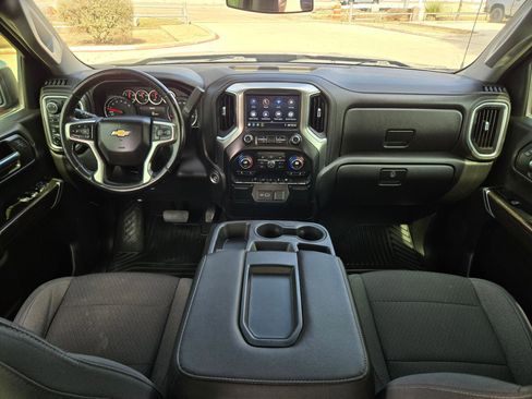 Used 2019 Chevrolet Silverado 1500 LT w/ Texas Edition image 16