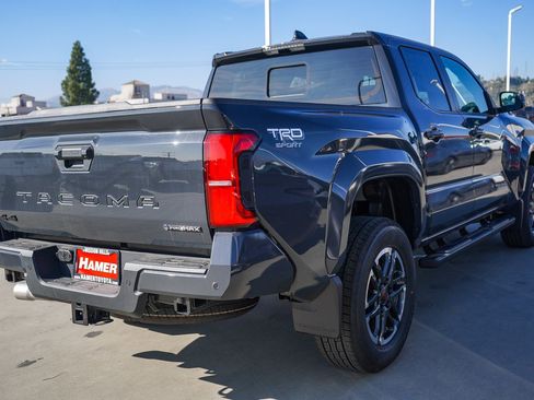 New 2025 Toyota Tacoma TRD Sport image 9