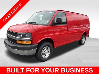 New 2026 Chevrolet Express 3500 w/ Driver Convenience Package