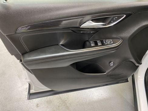 Used 2023 Buick Envision Essence image 20