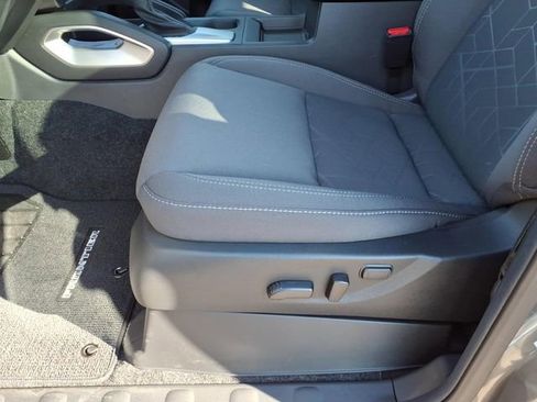 New 2026 Nissan Frontier SV w/ SV Convenience Package image 7