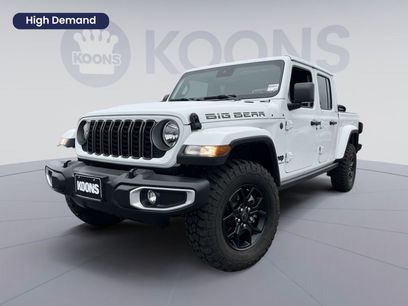 Used 2025 Jeep Gladiator Sport