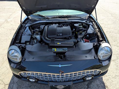 Used 2002 Ford Thunderbird image 45