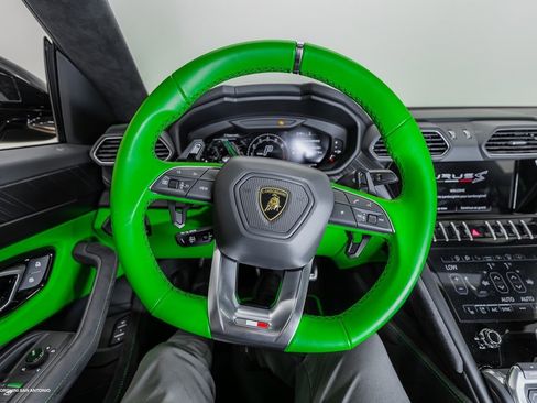 Used 2024 Lamborghini Urus S image 51