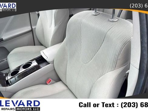 Used 2013 Toyota Venza LE w/ LE Preferred Pkg AWD/4WD image 29