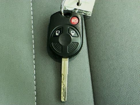 Used 2018 Ford Escape S image 33