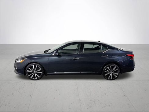 Used 2019 Nissan Altima 2.5 Platinum AWD/4WD image 9