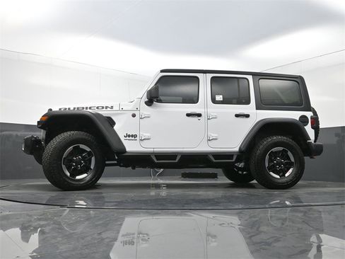 Used 2018 Jeep Wrangler Unlimited Rubicon image 25