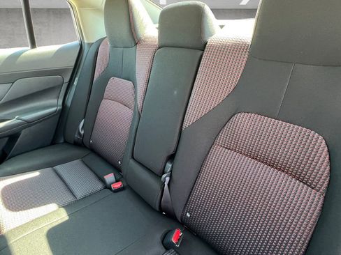 New 2026 Nissan Sentra SR w/ Floor Mat Package FWD image 23