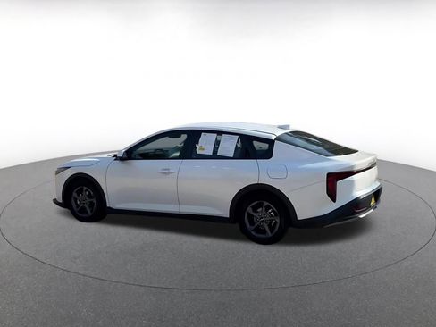 Used 2025 Kia K4 FWD image 10