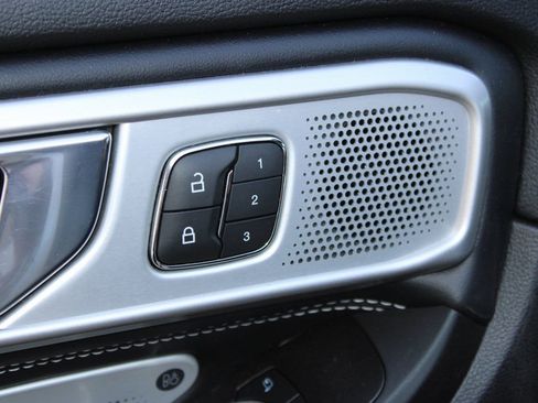 Used 2020 Ford Explorer ST w/ Premium Technology Package image 22