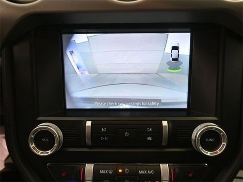 Used 2020 Ford Mustang Premium image 21