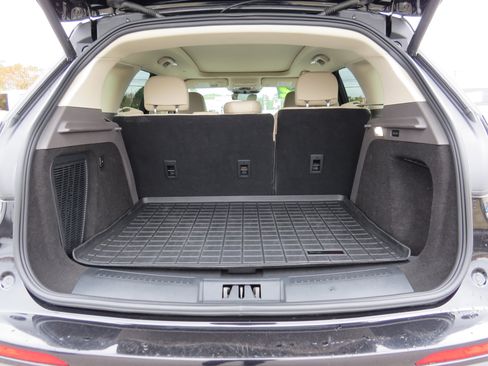 Used 2022 Lincoln Corsair Reserve w/ Elements Package image 15