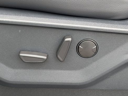 New 2025 Ford F350 Lariat w/ Lariat Ultimate Package image 15