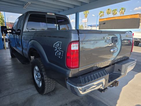 Used 2016 Ford F250 XLT w/ XLT Value Package AWD/4WD image 5