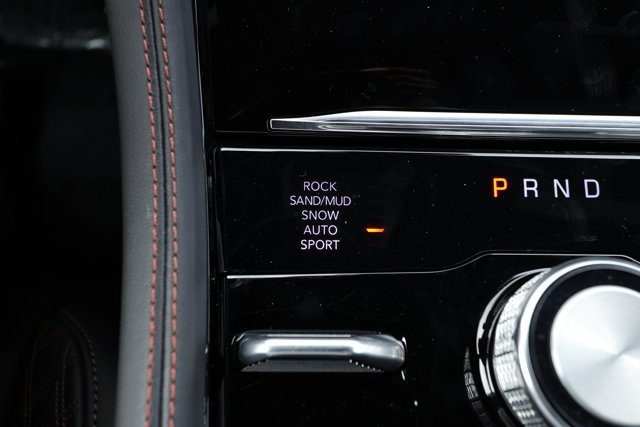 Certified 2026 Jeep Grand Cherokee Summit AWD/4WD image 21