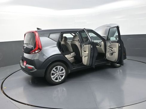 Used 2021 Kia Soul LX FWD image 6