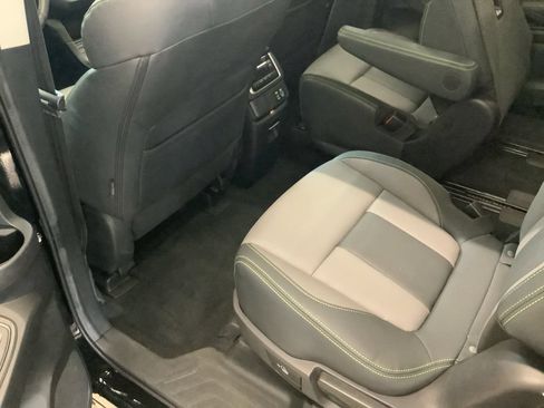 Certified 2023 Subaru Ascent Onyx Edition AWD/4WD image 17